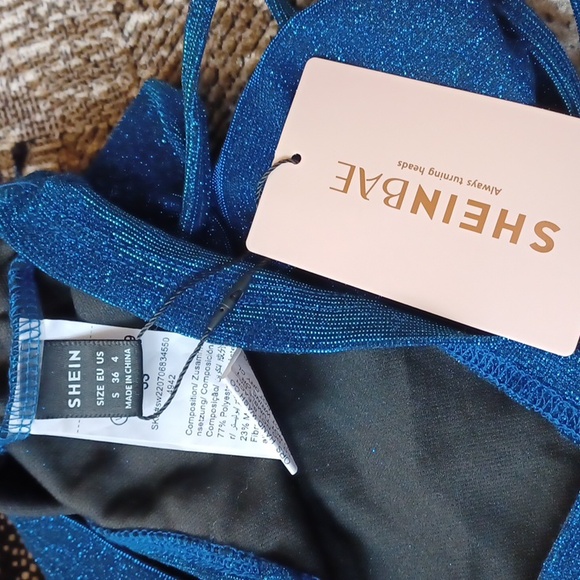 4/$60 New Blue Glittery "Evening" Tank Top - Size Small - Picture 7 of 9